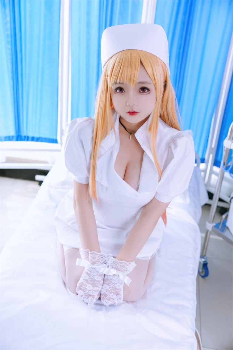日奈娇(椎名莜)《喜多川海梦护士》主题写真：48张全套美图