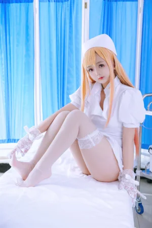 日奈娇(椎名莜)《喜多川海梦护士》主题写真：48张全套美图