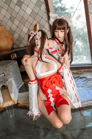 蠢沫沫《蠢沫沫&一笑芳香沁 双人狐》主题写真：50张全套美图