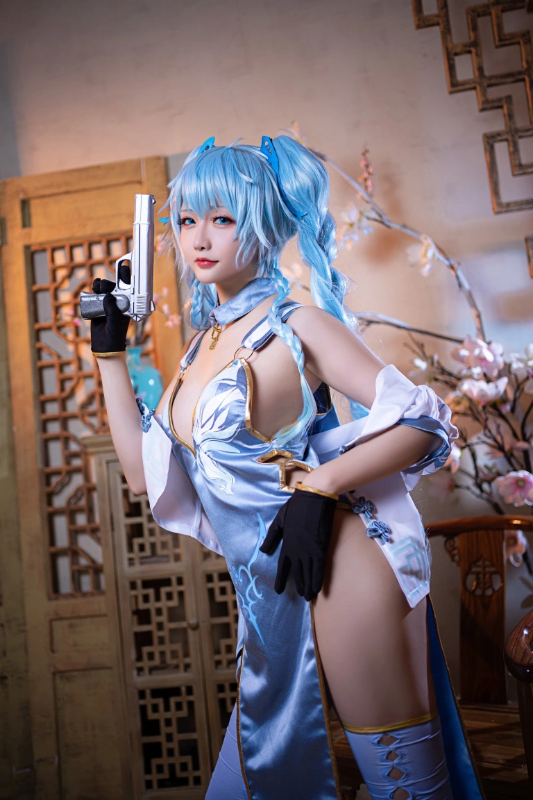 星之迟迟《《秘密花园》 PA15翠雀媚》主题写真：14张全套美图