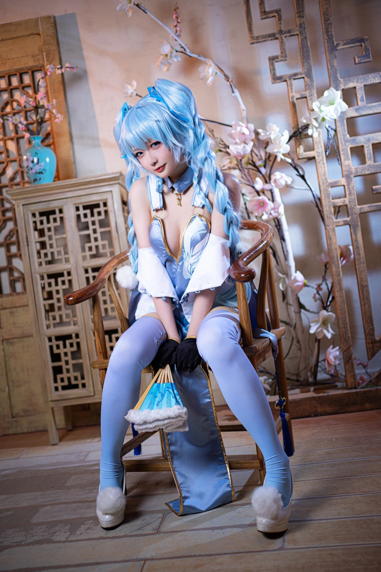 星之迟迟《《秘密花园》 PA15翠雀媚》主题写真：14张全套美图