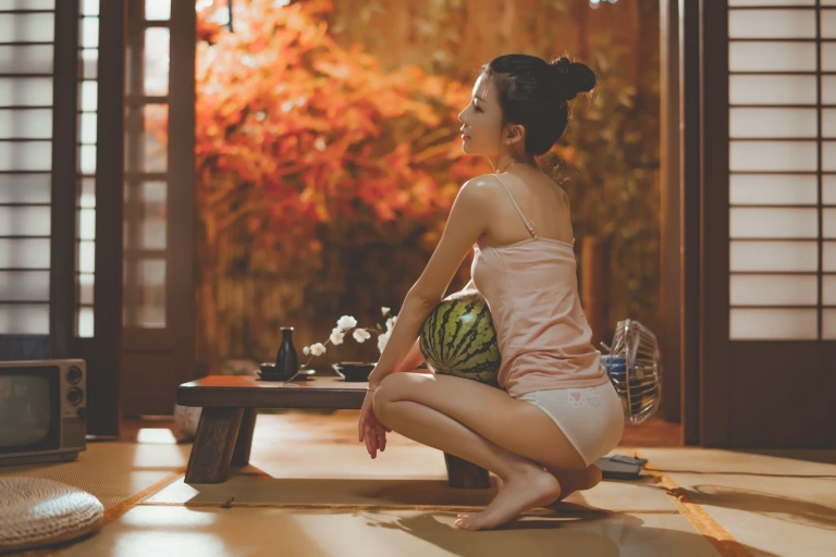 桜桃喵《炙夏02》主题写真：39张全套美图