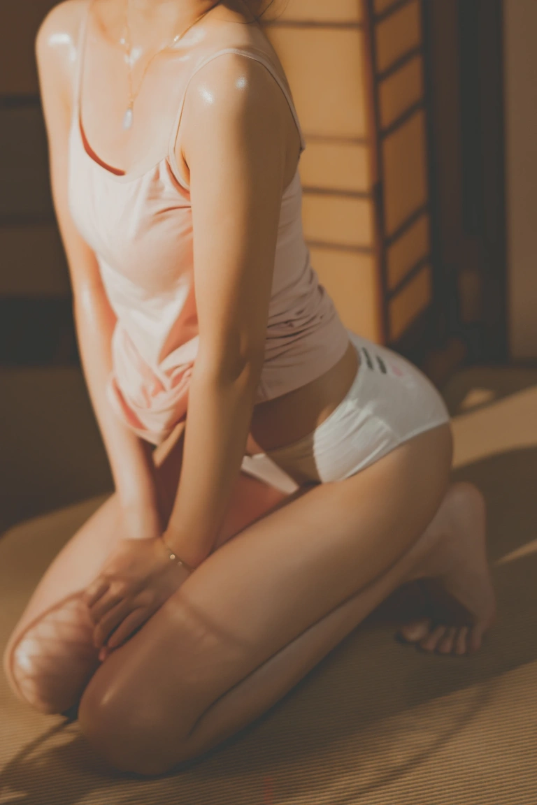 桜桃喵《炙夏02》主题写真：39张全套美图