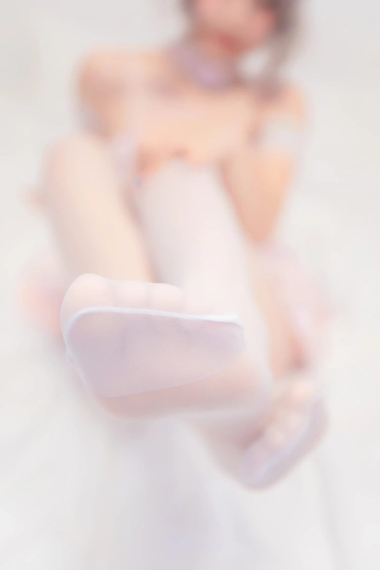 神楽坂真冬《2021.11月微博订阅》主题写真：68张全套美图