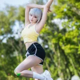 瓜希酱《灵笼 白月魁运动服》主题写真：15张全套美图