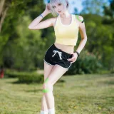 瓜希酱《灵笼 白月魁运动服》主题写真：15张全套美图