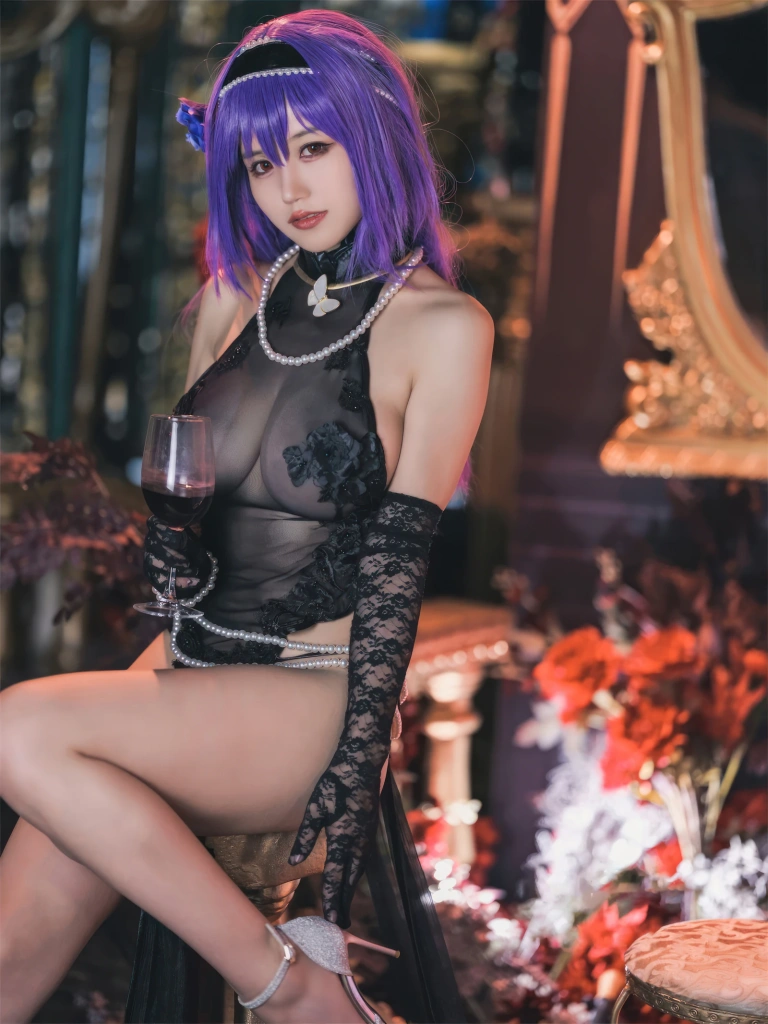 小仓千代《暗蔷》主题写真：20张全套美图