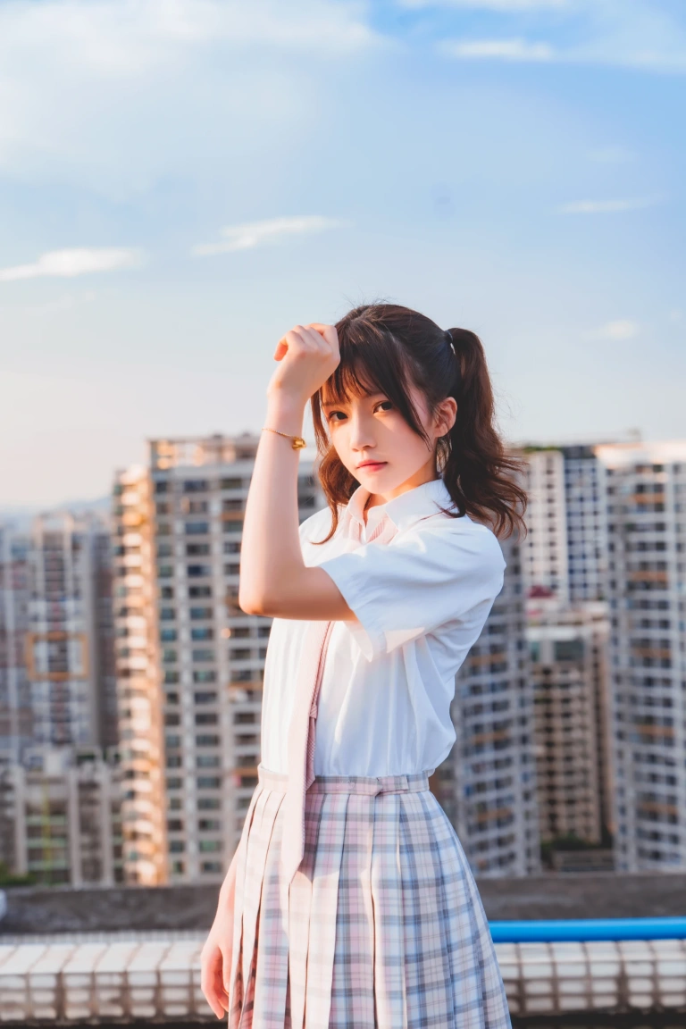 桜桃喵《橘子汽水》主题写真：15张全套美图
