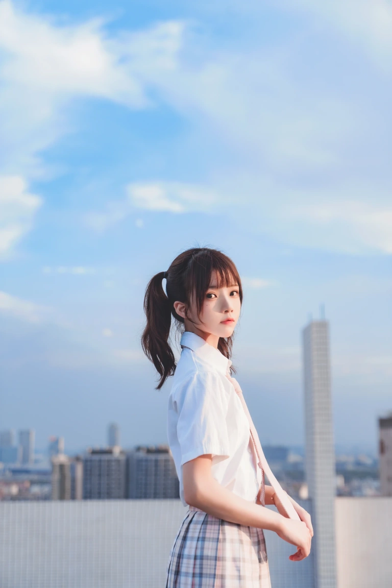 桜桃喵《橘子汽水》主题写真：15张全套美图