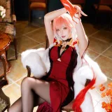 瓜希酱《鸣潮 长离·必胜客联动》主题写真：18张全套美图
