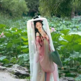 雯仔不讲道理《祝您中秋快乐owo》主题写真：20张全套美图