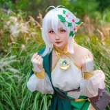 星之迟迟《《秘密花园》 可可萝》主题写真：17张全套美图