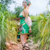 星之迟迟《《秘密花园》 可可萝》主题写真：17张全套美图