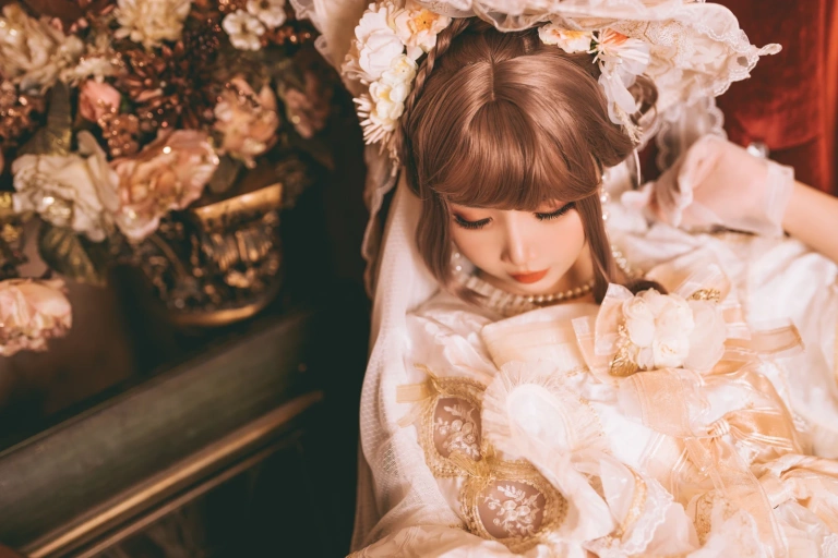面饼仙儿《西苔岛ELPRESS L》主题写真：16张全套美图