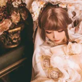 面饼仙儿《西苔岛ELPRESS L》主题写真：16张全套美图