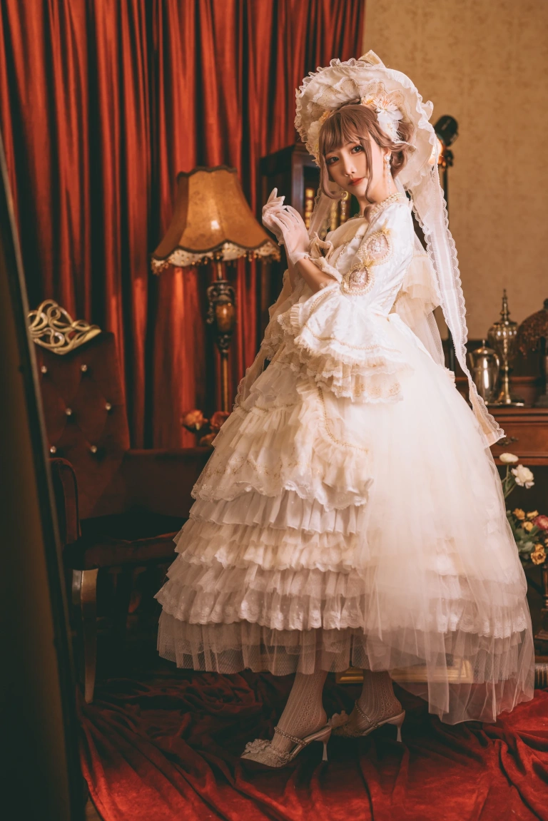 面饼仙儿《西苔岛ELPRESS L》主题写真：16张全套美图