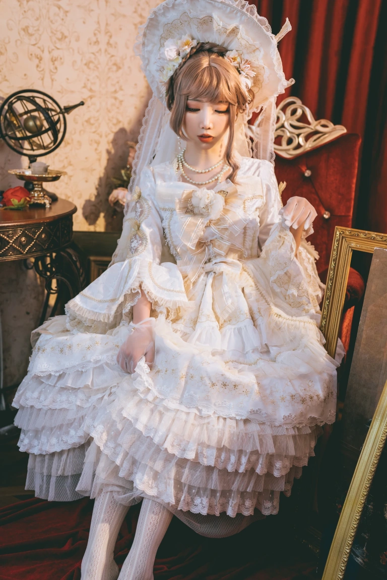 面饼仙儿《西苔岛ELPRESS L》主题写真：16张全套美图