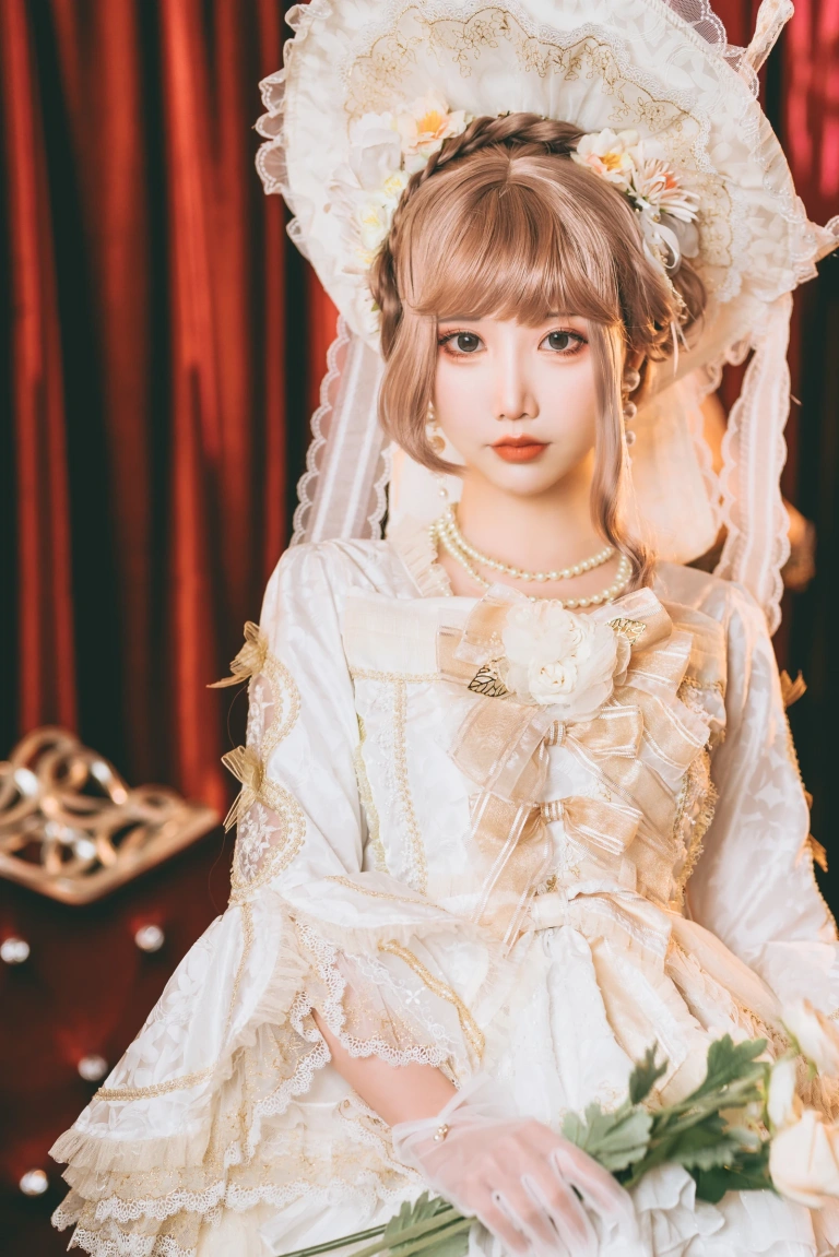 面饼仙儿《西苔岛ELPRESS L》主题写真：16张全套美图
