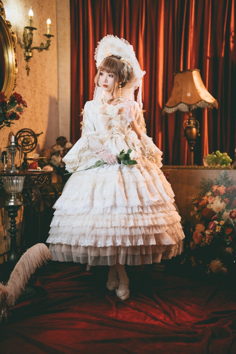 面饼仙儿《西苔岛ELPRESS L》主题写真：16张全套美图