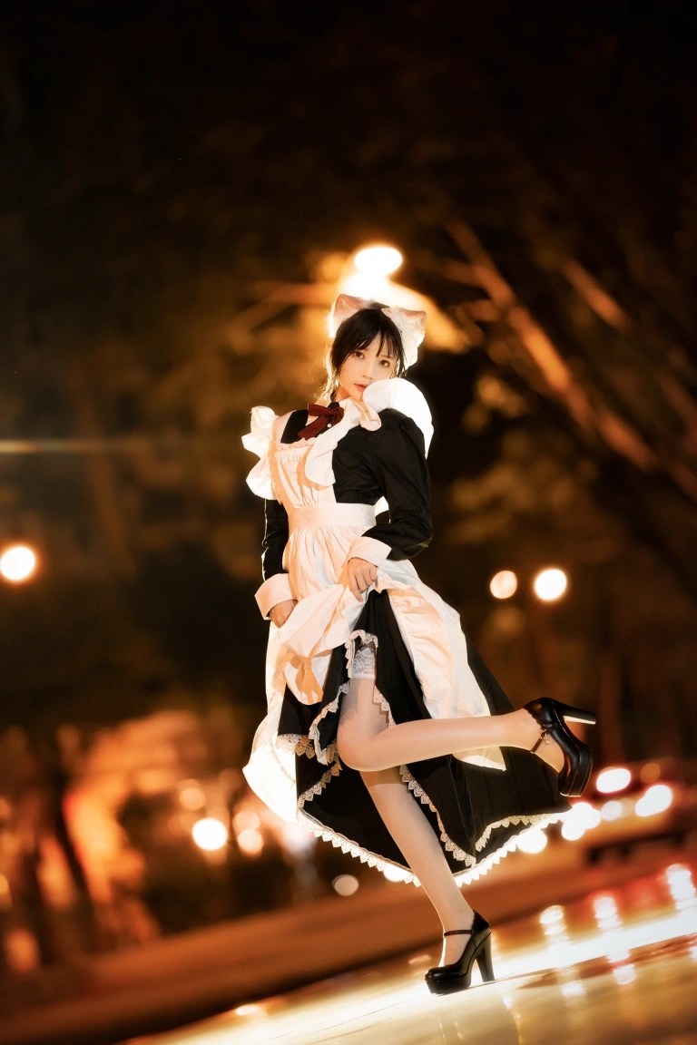 桜桃喵《长裙妹抖（夜）》主题写真：19张全套美图
