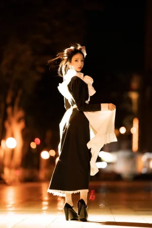 桜桃喵《长裙妹抖（夜）》主题写真：19张全套美图