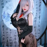 日奈娇(椎名莜)《2023.12月月刊 赠送 申鹤旗袍》主题写真：22张全套美图