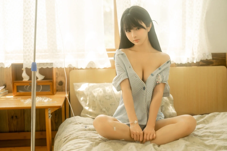 桜井宁宁《生病女友》主题写真：90张全套美图