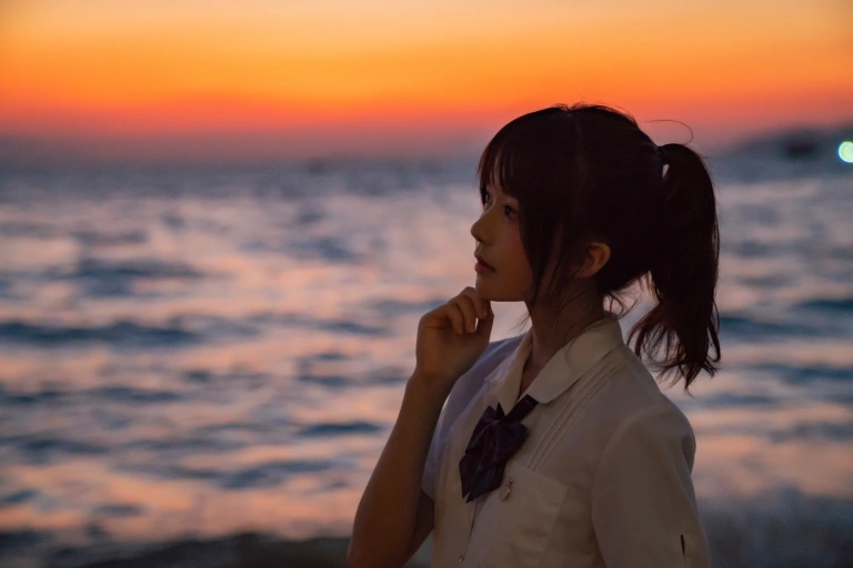 桜桃喵《逐海》主题写真：17张全套美图