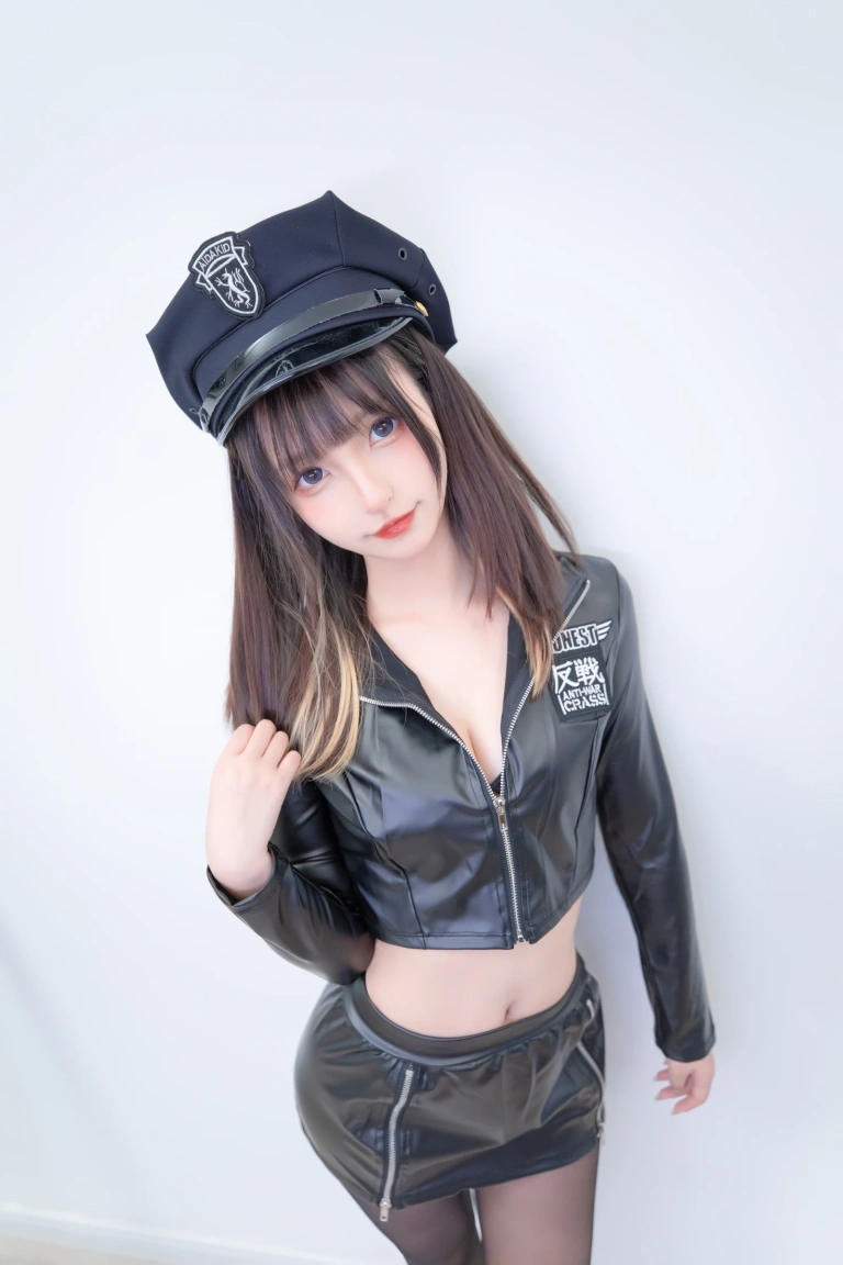 神楽坂真冬《2021.09月微博订阅》主题写真：80张全套美图