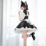 面饼仙儿《开胸女仆》主题写真：17张全套美图