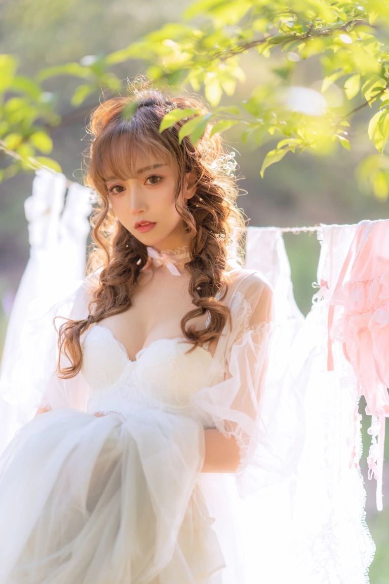 过期米线线喵《夏日限定 晒衣服》主题写真：41张全套美图