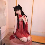 面饼仙儿《情趣古风》主题写真：14张全套美图