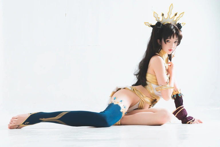 桜桃喵《弓凛》主题写真：44张全套美图