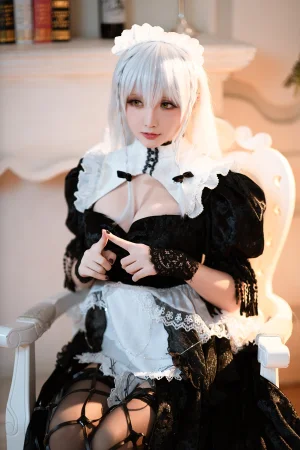 星之迟迟《《R-Maid》 赫敏》主题写真：30张全套美图