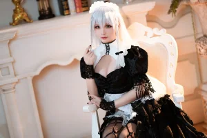 星之迟迟《《R-Maid》 赫敏》主题写真：30张全套美图