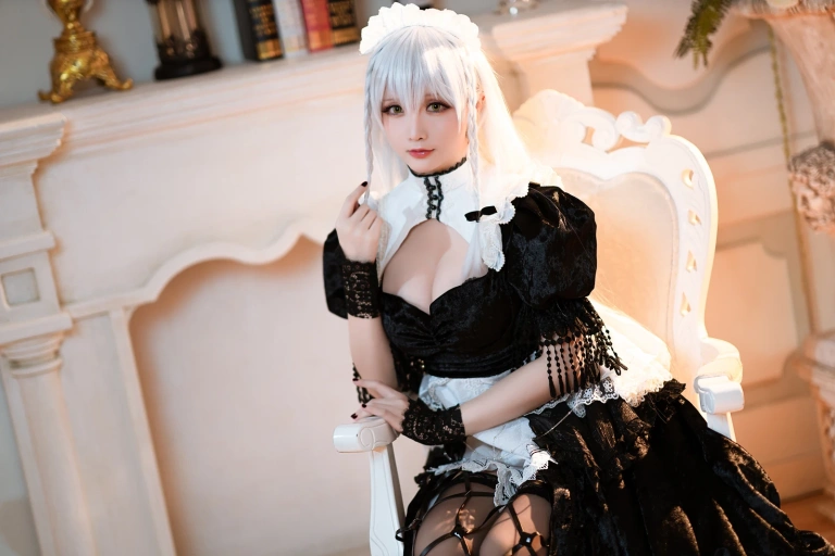 星之迟迟《《R-Maid》 赫敏》主题写真：30张全套美图