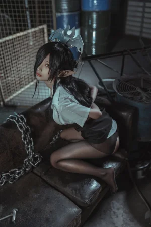 蠢沫沫《黑兽 女王》主题写真：127张全套美图