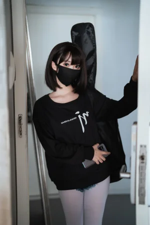 面饼仙儿《升玖》主题写真：54张全套美图