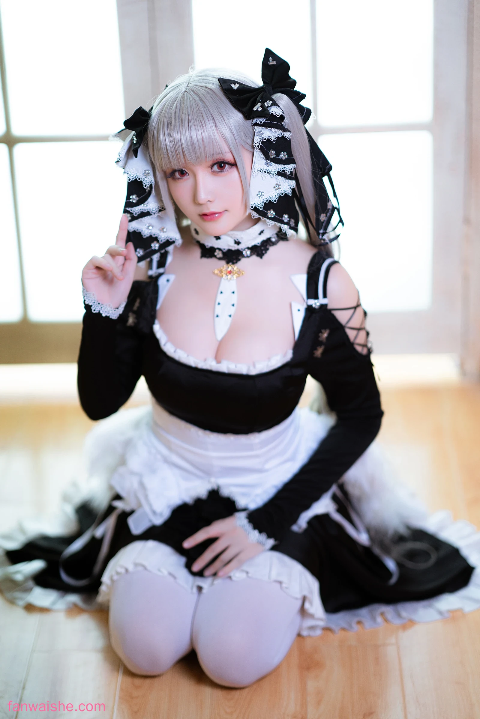 星之迟迟 星之迟迟 NO.113 - 《R-Maid》 可畏