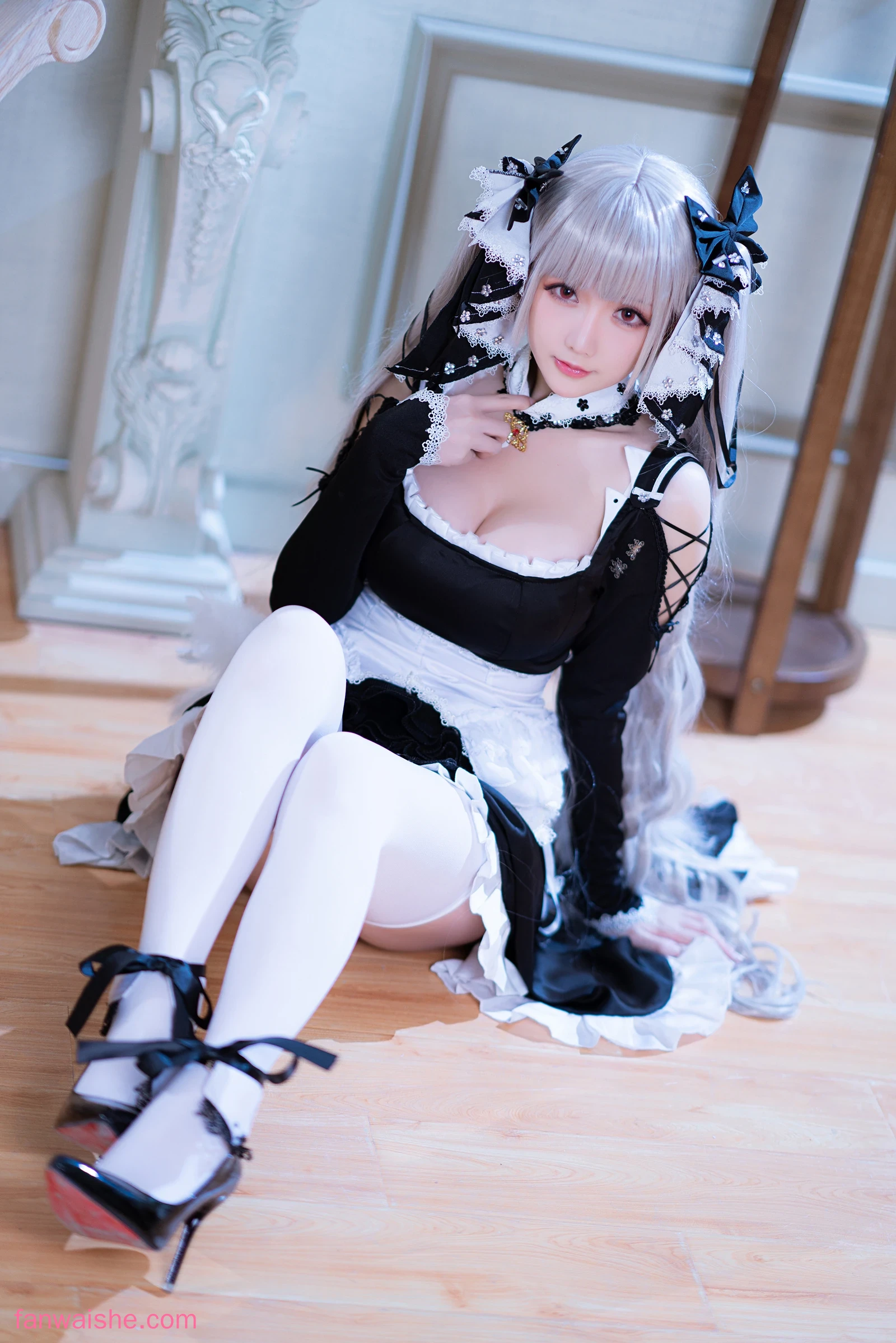 星之迟迟 星之迟迟 NO.113 - 《R-Maid》 可畏