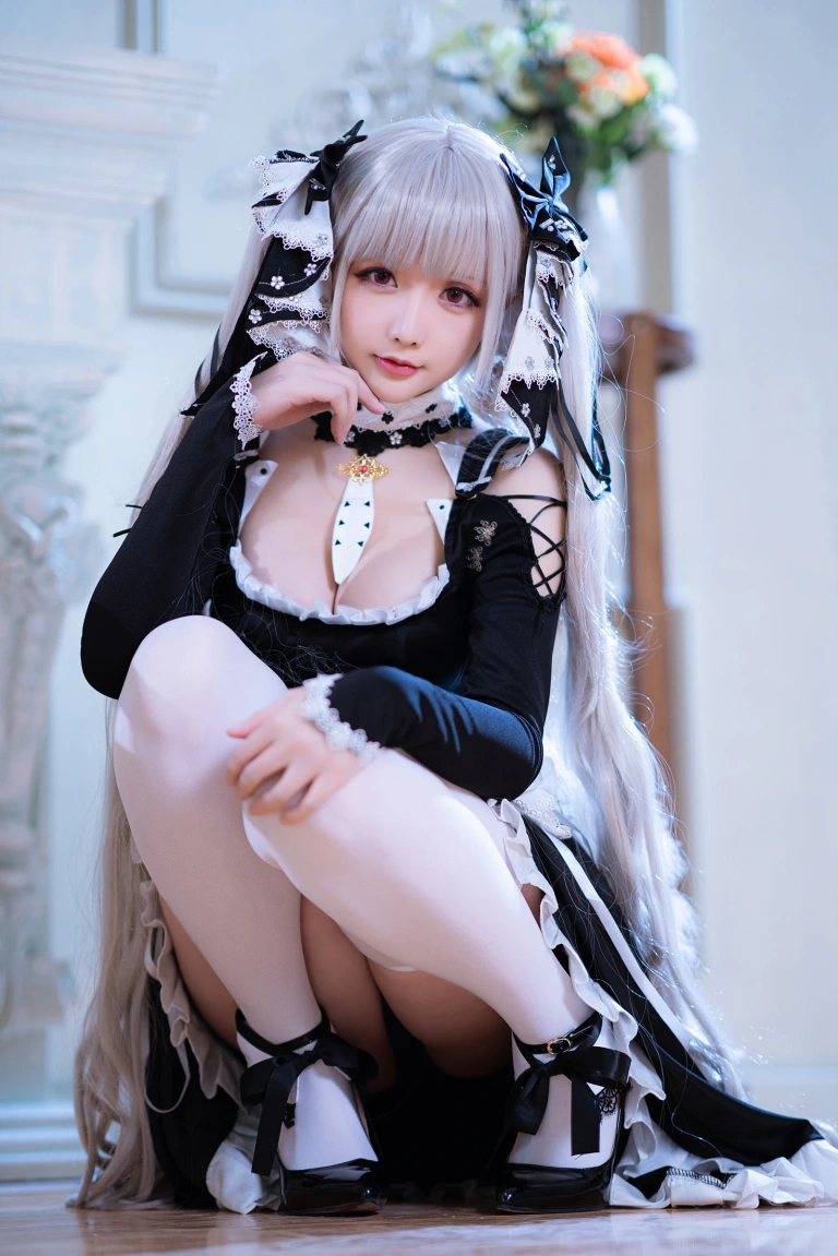 星之迟迟《《R-Maid》 可畏》主题写真：35张全套美图