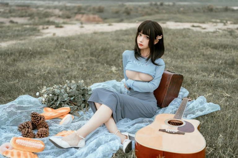 蠢沫沫《吉他妹妹》主题写真：50张全套美图
