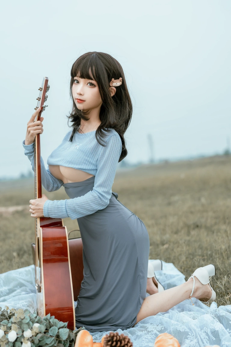 蠢沫沫《吉他妹妹》主题写真：50张全套美图
