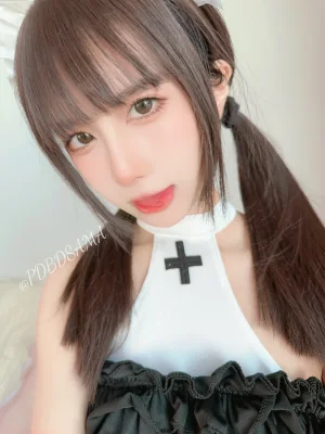 布丁大法《盒装巧克力》主题写真：97张全套美图，含6个视频