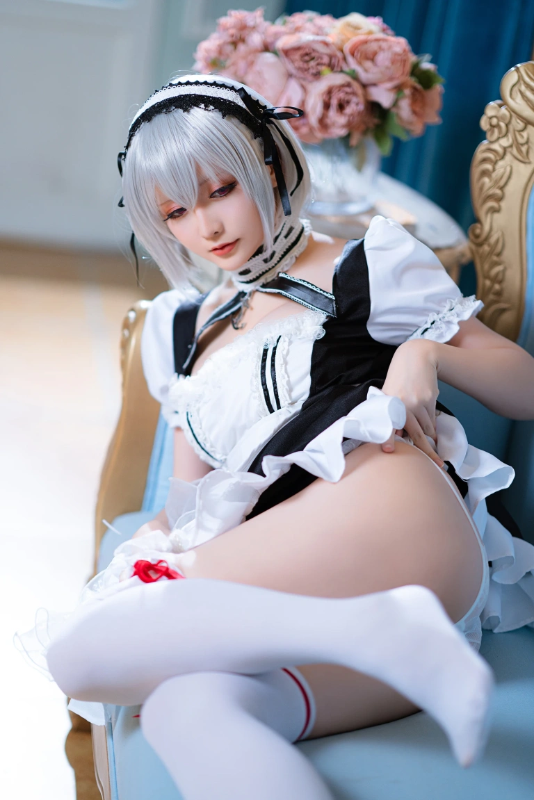 星之迟迟《《R-Maid》 天狼星》主题写真：20张全套美图