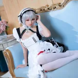 星之迟迟《《R-Maid》 天狼星》主题写真：20张全套美图