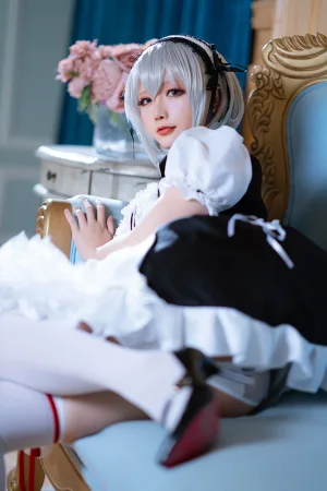 星之迟迟《《R-Maid》 天狼星》主题写真：20张全套美图
