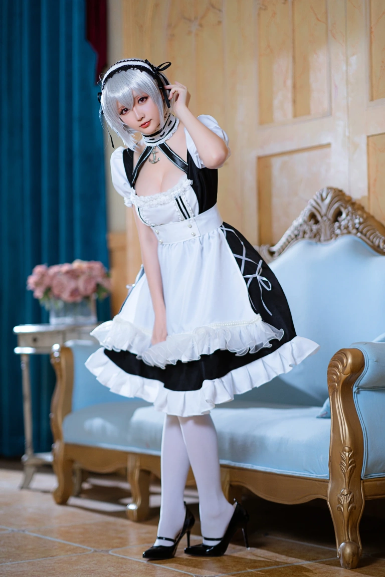 星之迟迟《《R-Maid》 天狼星》主题写真：20张全套美图
