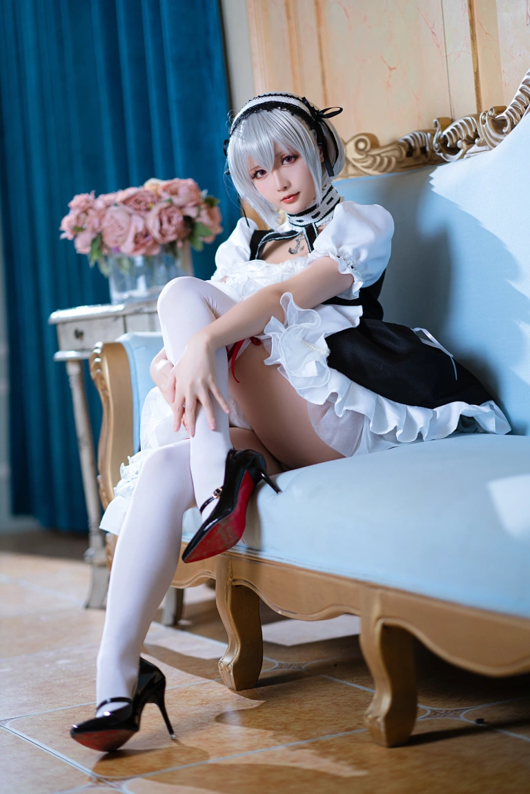 星之迟迟《《R-Maid》 天狼星》主题写真：20张全套美图