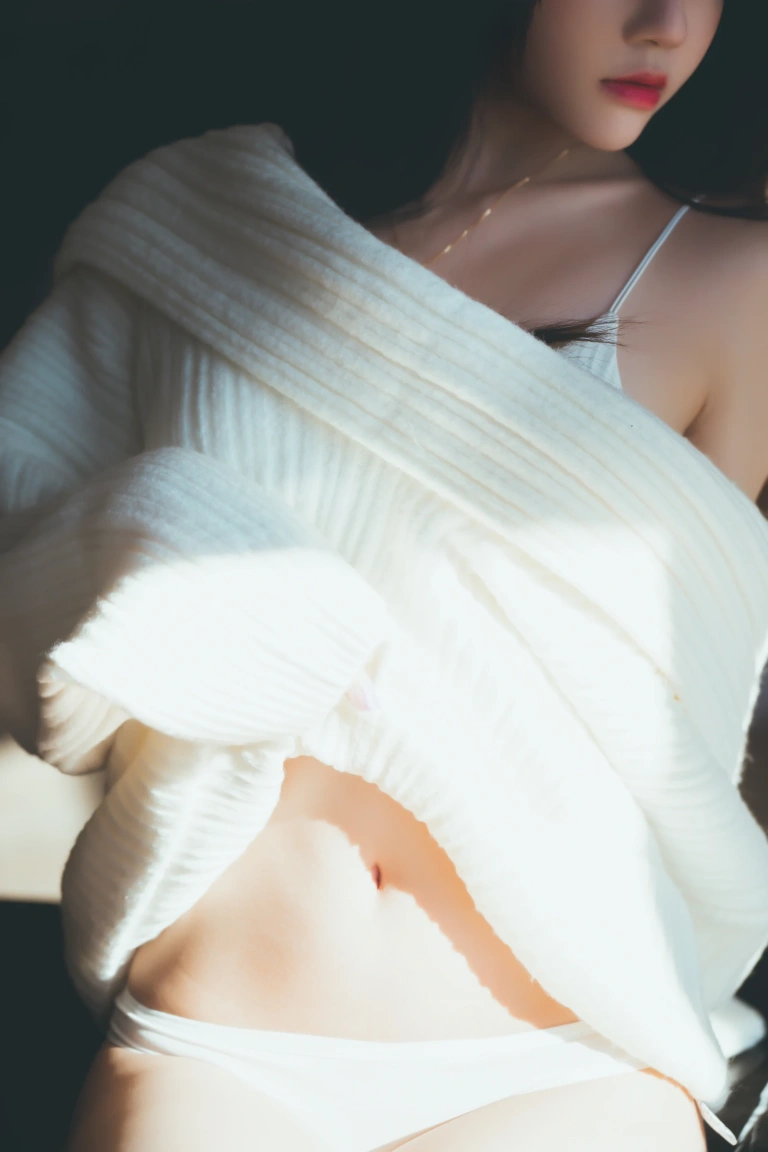 桜桃喵《暖暖02》主题写真：35张全套美图
